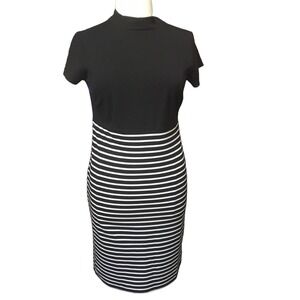 Avenue dress sized 14/16 black and white dress.